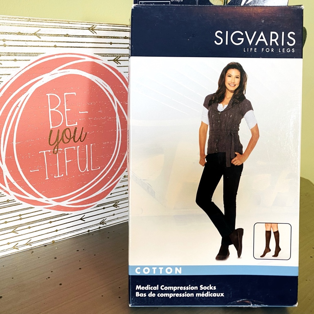 Sigvaris Medical Compression knee high Socks